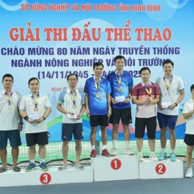 Sở Nông nghiệp và Môi trường tổ chức giải thể thao chào mừng 80 năm ngày truyền thống