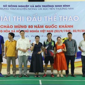 Sôi nổi giải thể thao Trung tâm Khuyến nông và Xúc tiến thương mại Ninh Bình chào mừng Quốc khánh 2/9