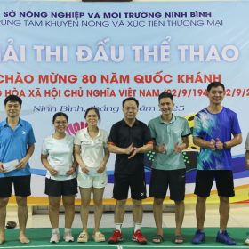 Sôi nổi giải thể thao Trung tâm Khuyến nông và Xúc tiến thương mại Ninh Bình chào mừng Quốc khánh 2/9